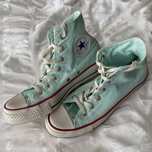 Converse high top